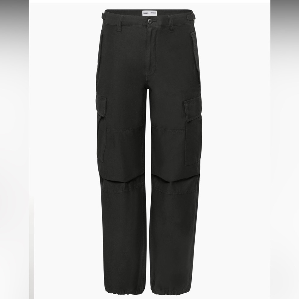 ARITZIA black cargo pants size 2